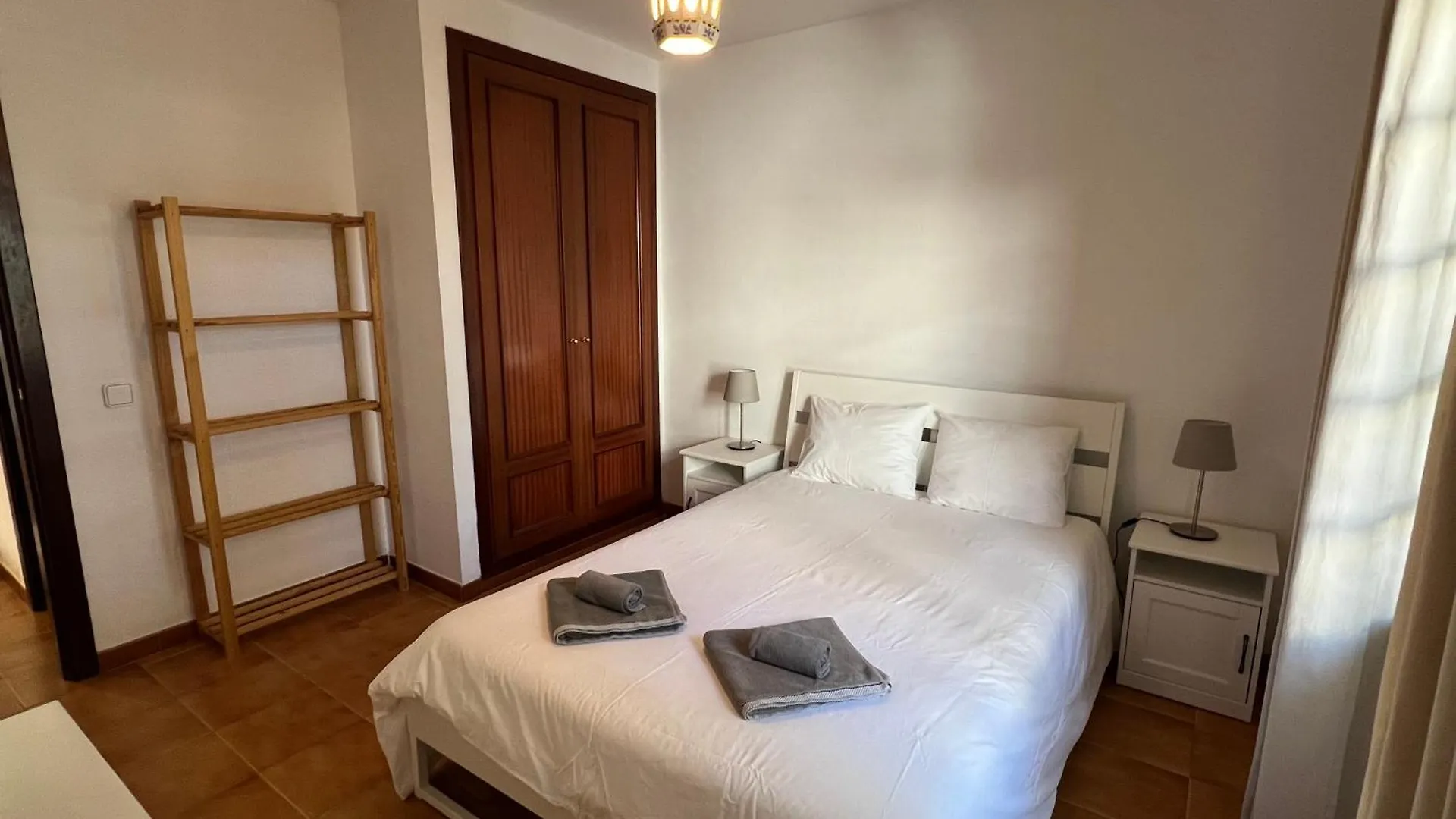 Apartment Sonrisa - Spacious Two Bedroom Apartment Costa Teguise